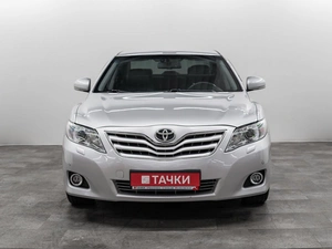 Седан Toyota Camry 2009 года, 1250000 рублей, Красноярск