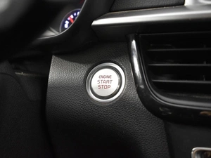 Седан Kia K5 2019 года, 1672900 рублей, Казань