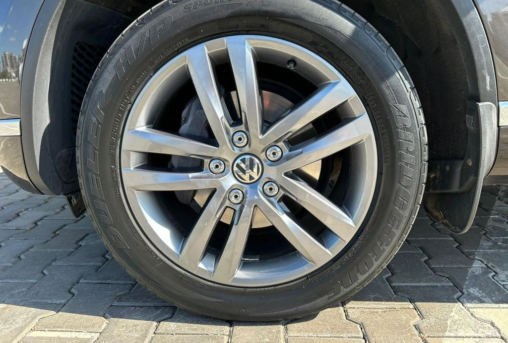 Фото