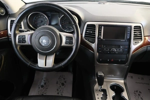 Внедорожник Jeep Grand Cherokee 2012 года, 2749000 рублей, Омск