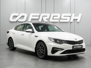 Седан Kia Optima 2018 года, 2109000 рублей, Воронеж
