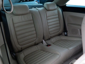 Хетчбэк Volkswagen Beetle 2014 года, 1599050 рублей, Москва