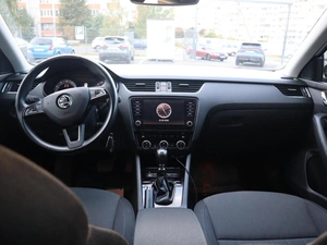 Хэтчбек Skoda Octavia 2017 года, 1970000 рублей, Железногорск