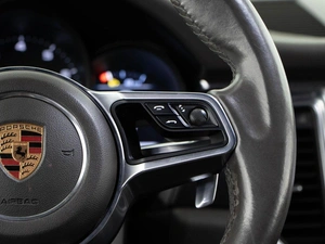 Внедорожник Porsche Macan 2018 года, 3099777 рублей, Москва