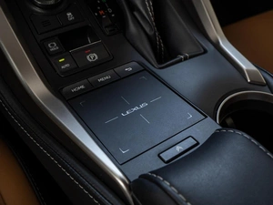 Внедорожник Lexus NX 2020 года, 3299000 рублей, Волгоград