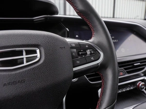 Внедорожник Geely Tugella 2024 года, 3490000 рублей, Волгоград