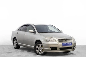 Седан Toyota Avensis 2004 года, 1019000 рублей, Барнаул