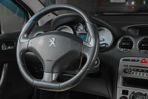 Седан Peugeot 408 2014 года, 719000 рублей, Тюмень