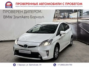 Лифтбек Toyota Prius 2015 года, 1290000 рублей, Барнаул