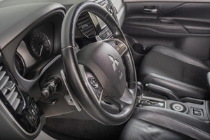 Внедорожник Mitsubishi Outlander 2013 года, 1779000 рублей, Томск