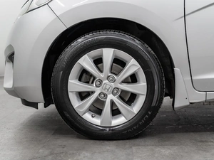 Хетчбэк Honda Fit 2016 года, 1049000 рублей, Красноярск