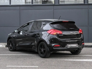 Хетчбэк Kia Ceed 2014 года, 924000 рублей, Кирилловка