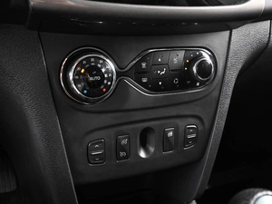 Хетчбэк Renault Sandero 2018 года, 1250000 рублей, Аксай
