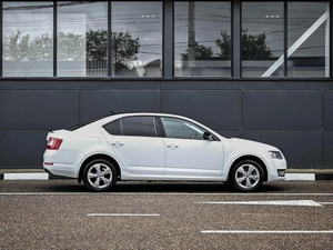 Лифтбек Skoda Octavia 2016 года, 1429000 рублей, Кирилловка