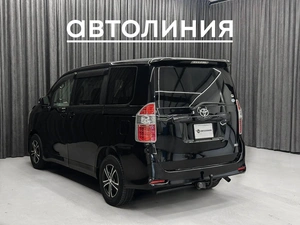 Минивэн Toyota Noah 2007 года, 1100000 рублей, Красноярск
