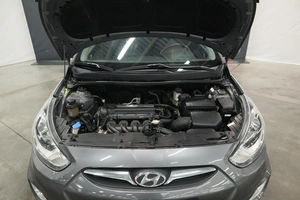 Седан Hyundai Solaris 2012 года, 1085000 рублей, Курск