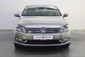 Седан Volkswagen Passat 2013 года, 1485000 рублей, Смоленск