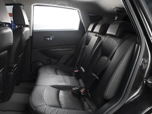 Внедорожник Nissan Qashqai 2007 года, 890000 рублей, Омск