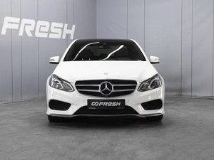 Седан Mercedes-benz E-класс 2013 года, 2330000 рублей, Омск