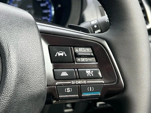 Универсал Subaru Levorg 2016 года, 1627000 рублей, Ижевск