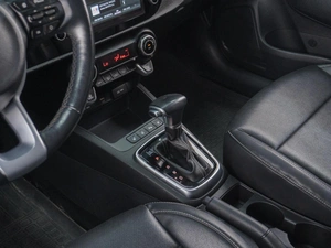Хетчбэк Kia Rio X 2021 года, 1779000 рублей, Сургут