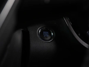 Седан Toyota Camry 2020 года, 2849000 рублей, Воронеж