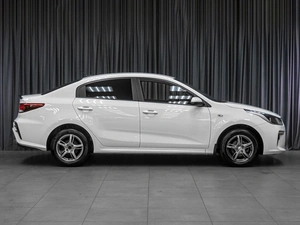 Седан Kia Rio 2017 года, 1189000 рублей, Тюмень