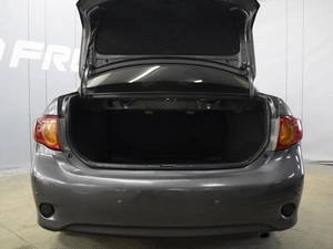 Седан Toyota Corolla 2007 года, 620000 рублей, Омск