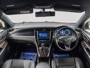 Внедорожник Toyota Harrier 2014 года, 2460000 рублей, Красноярск