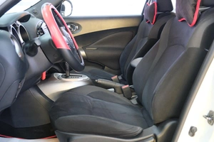 Внедорожник Nissan Juke 2013 года, 1299000 рублей, Омск