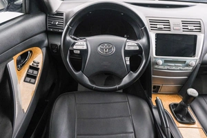 Седан Toyota Camry 2006 года, 999000 рублей, Красноярск