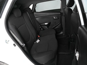 Хетчбэк Kia Rio 2015 года, 1199000 рублей, Аксай