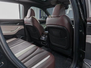 Внедорожник Geely Monjaro 2024 года, 3549000 рублей, Сургут