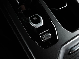 Внедорожник Geely Okavango 2024 года, 2874000 рублей, Воронеж