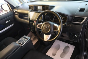 Хетчбэк Toyota Tank 2019 года, 1259000 рублей, Омск