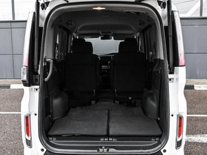 Минивэн Honda Stepwgn 2019 года, 2384000 рублей, Кирилловка