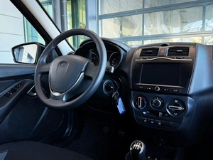 Седан ВАЗ (LADA) Granta 2024 года, 945000 рублей, Уфа