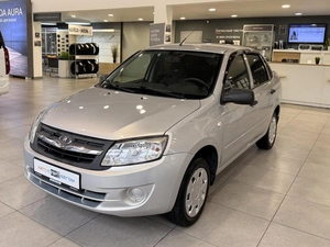 Седан ВАЗ (LADA) Granta 2013 года, 700000 рублей, Орёл