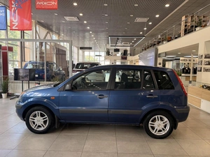 Хэтчбек Ford Fusion 2008 года, 600000 рублей, Орёл