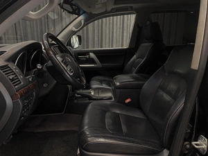 Внедорожник Toyota Land Cruiser 2014 года, 3950000 рублей, Красноярск