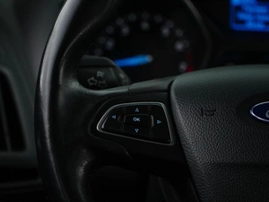 Хетчбэк Ford Focus 2017 года, 999000 рублей, Москва