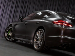 Лифтбек Porsche Panamera 4 2013 года, 3089000 рублей, Тюмень
