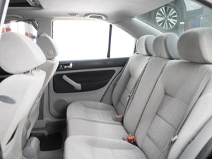 Седан Volkswagen Jetta 2000 года, 799000 рублей, Омск