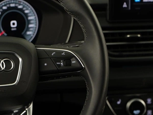 Внедорожник Audi Q5 2024 года, 5398999 рублей, Москва