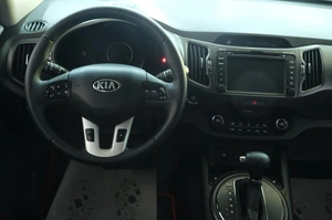 Внедорожник Kia Sportage 2013 года, 1489000 рублей, Омск
