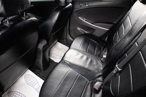 Седан Hyundai Solaris 2013 года, 739000 рублей, Сургут