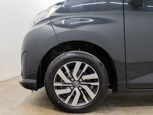 Минивэн Toyota Roomy 2020 года, 1099000 рублей, Красноярск