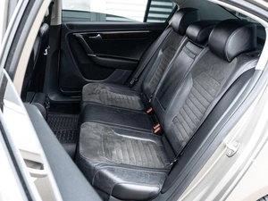 Седан Volkswagen Passat 2012 года, 1180000 рублей, Краснодар