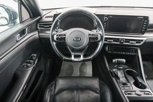 Седан Kia K5 2020 года, 2799000 рублей, Красноярск