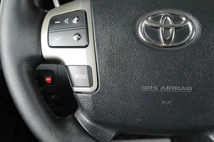 Внедорожник Toyota Land Cruiser 2008 года, 3349000 рублей, Тюмень